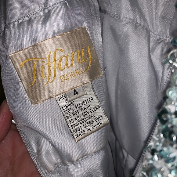 Formal dress. Purchased for $400. Size 4. - Picture 3 of 3